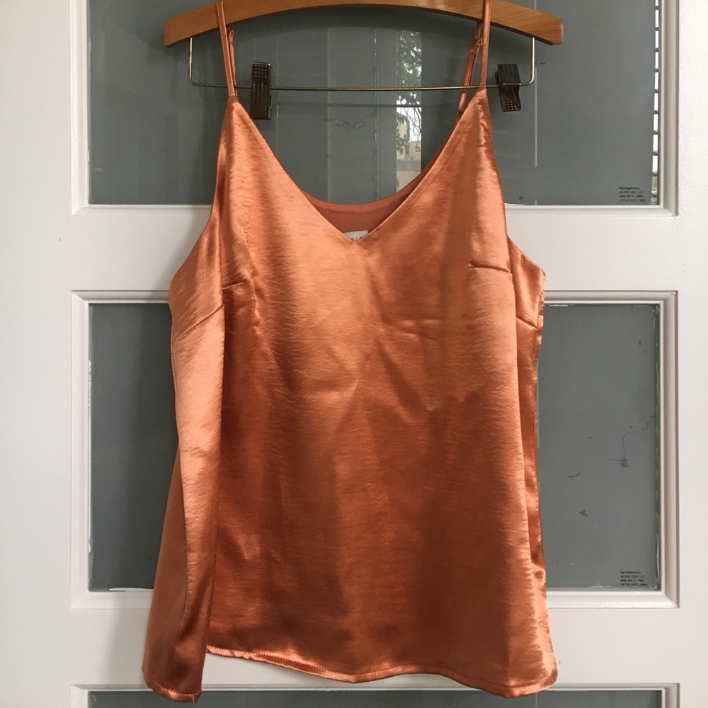 Shine Tank